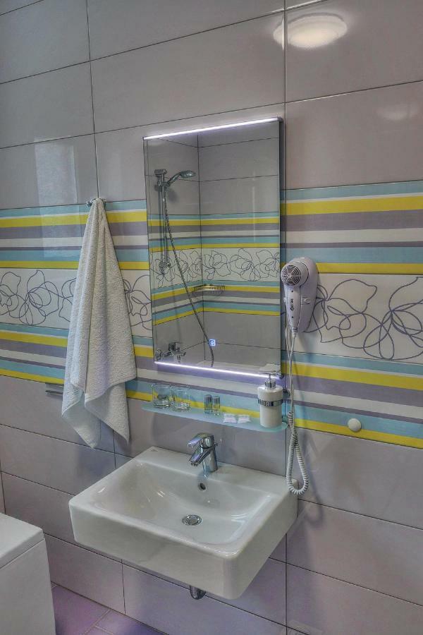 Hotel Modo Pula Luaran gambar
